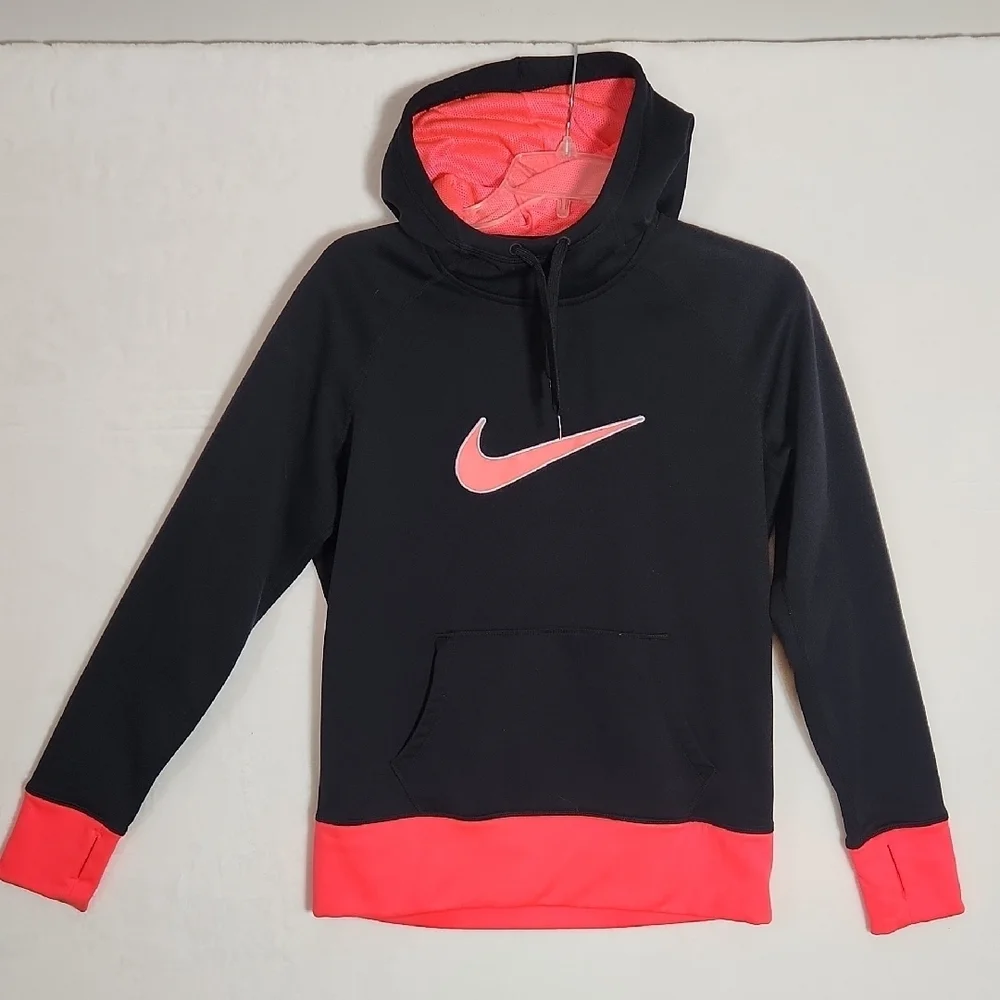 Nike Pink Hooded Thermafit Sweatshirt with Cuffed Sleeves